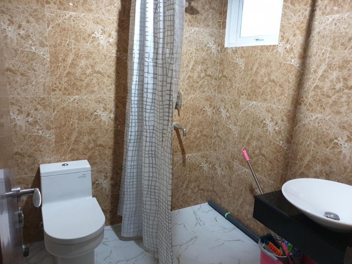 Apartemen Grand Sungkono Lagoon Venetian. 수라바야 외부 사진